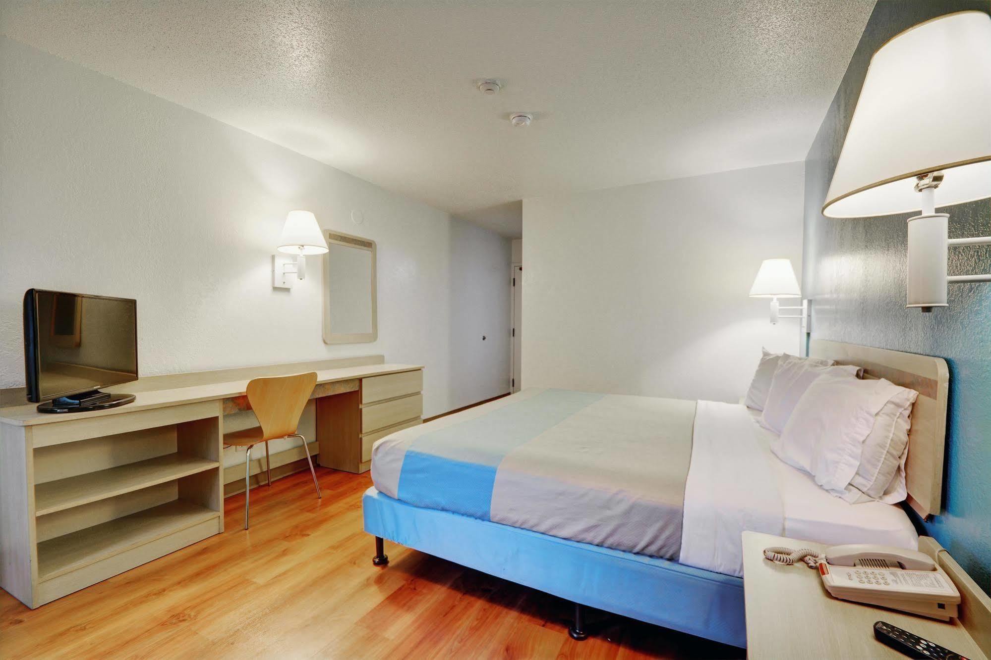 Motel 6-Newport, Ri Exteriér fotografie
